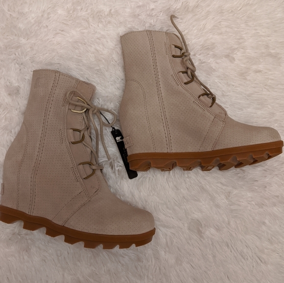 SOREL Womens Joan Of Arctic Wedge Boots NWT - Picture 7 of 11